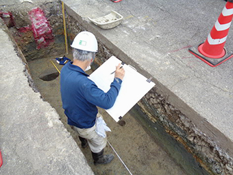 写真：且来Ⅵ遺跡発掘調査（記録保存）